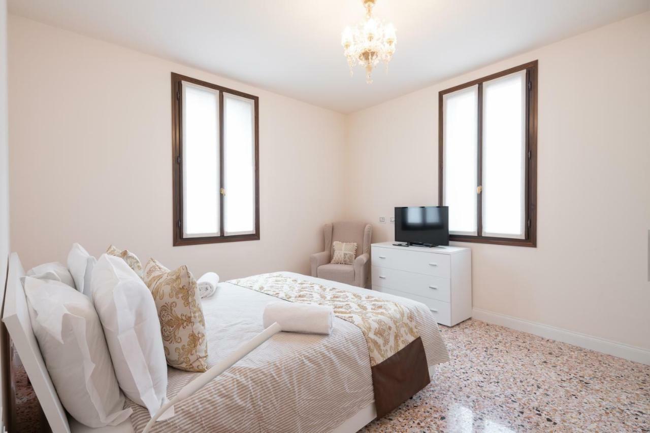 Ve.N.I.Ce Cera Remer Suite Venedig Exterior foto